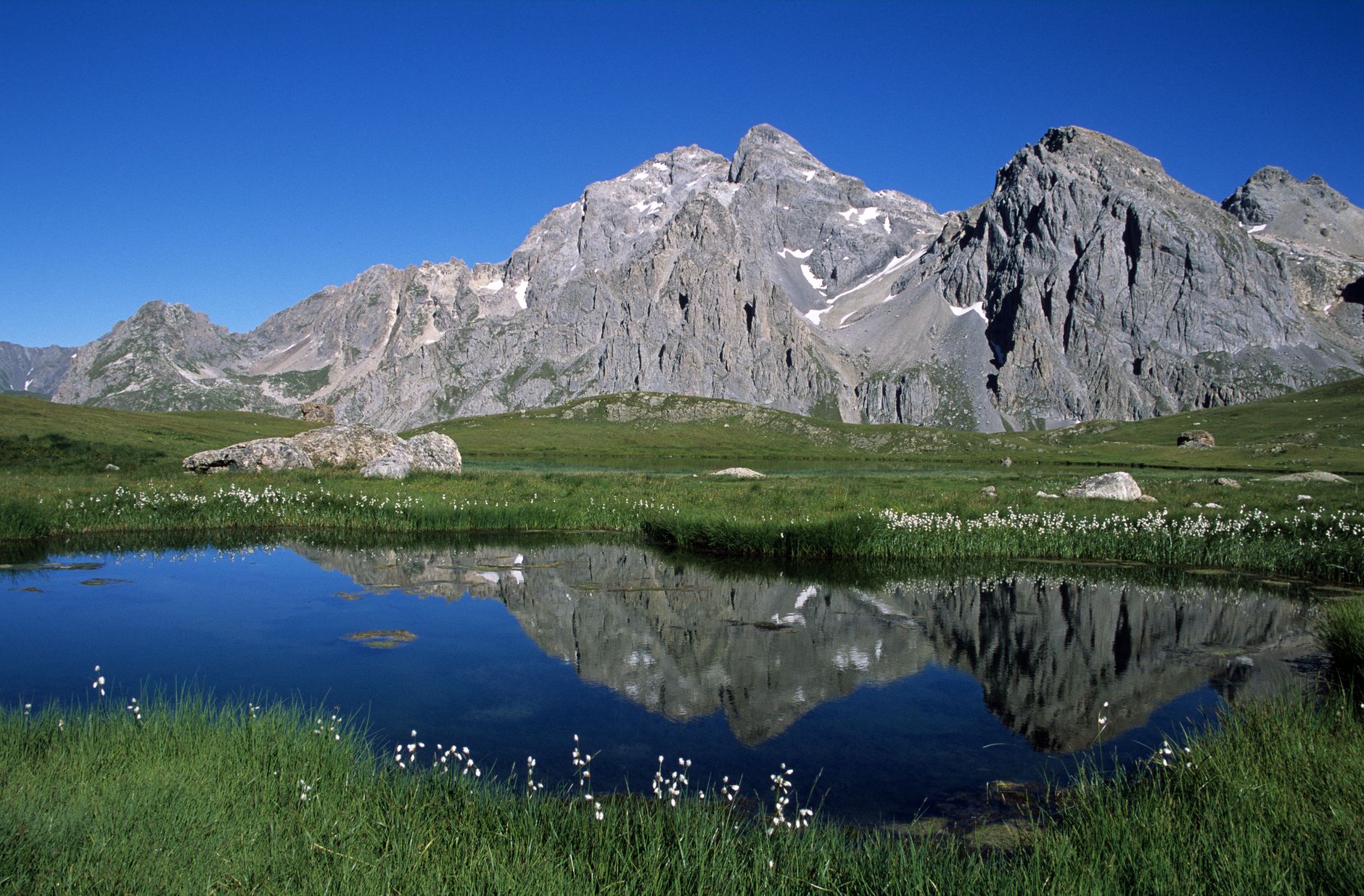 Les trésors cachés du Parc national du Mercantour : pourquoi et comment les découvrir ?
