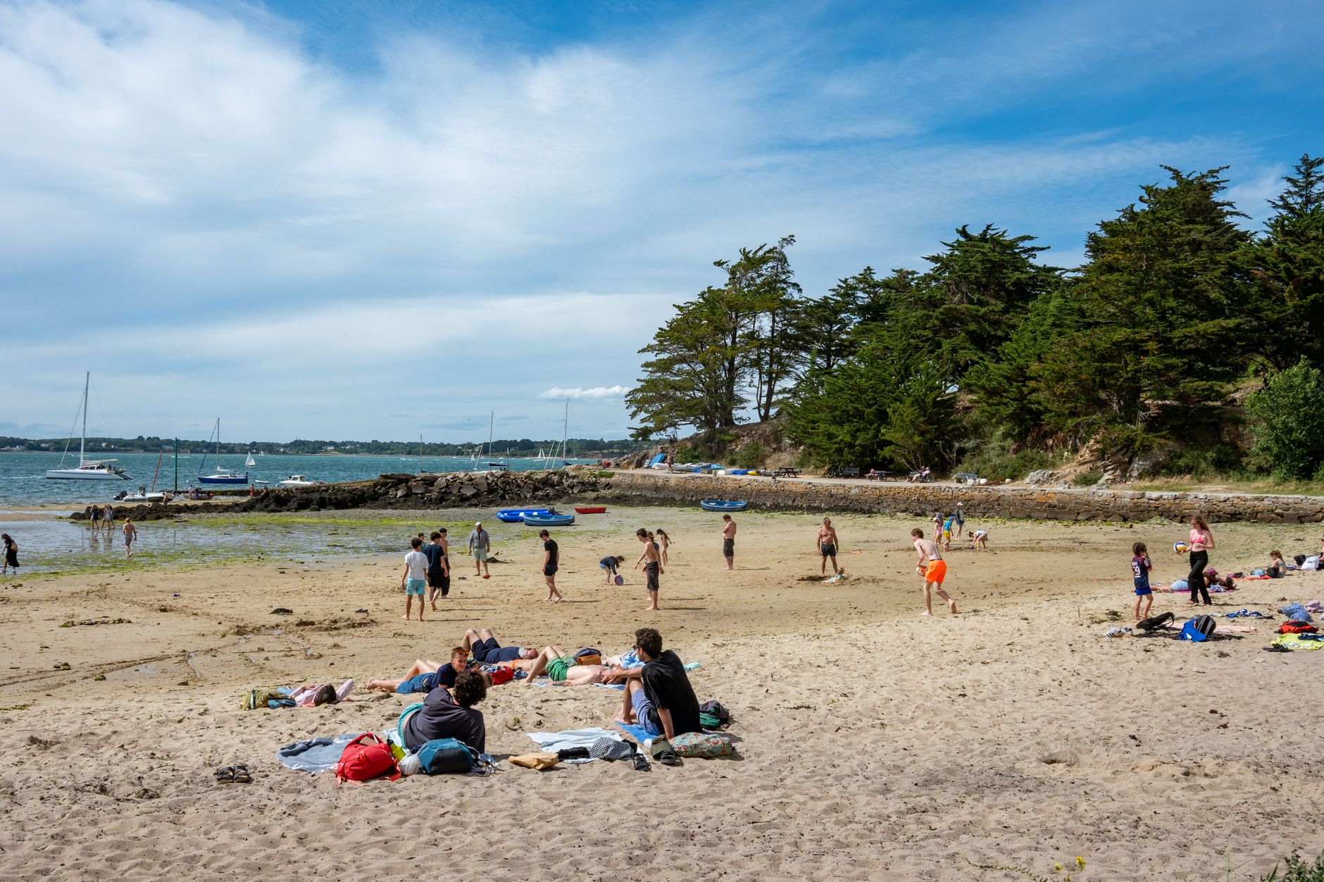 Découvrez le Pôle Mer à Villefranche-sur-Mer : activités et services