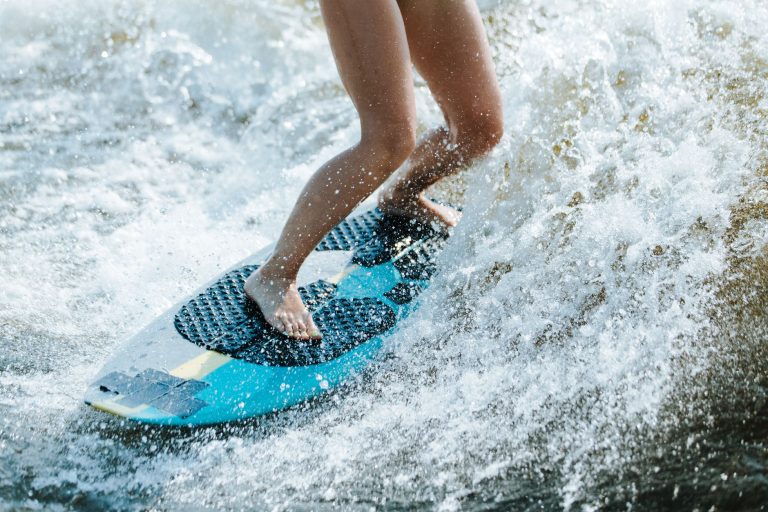 Quelles activités aquatiques pratiquer cet été dans les Alpes-Maritimes ?