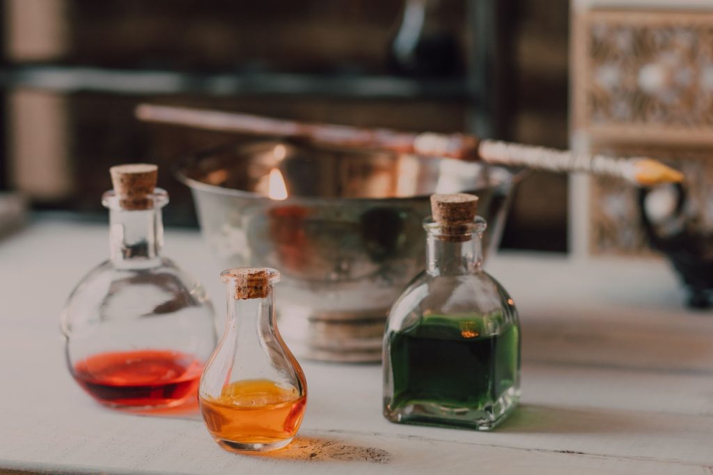 Potions dans Hogwarts Legacy : Maîtrisez l’Art de l’Alchimie