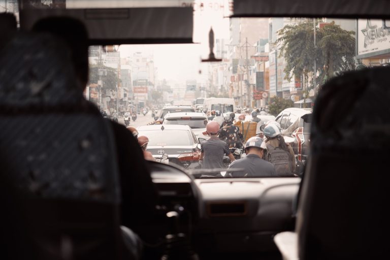 Comment réserver un trajet en bus vers la Vésubie cet été ?