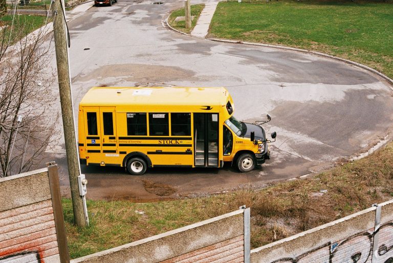 Inscriptions Scolabus à Nice : dates et démarches à suivre