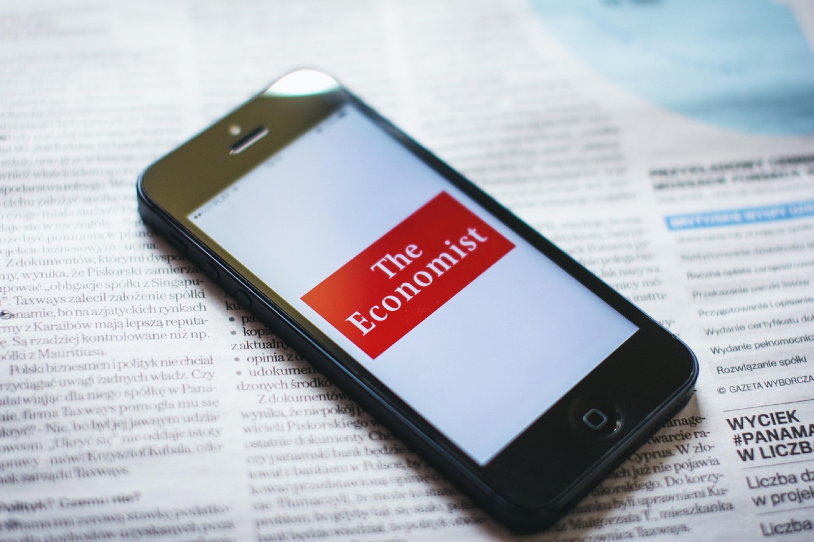 Notification d'actualité économique affichée sur un smartphone