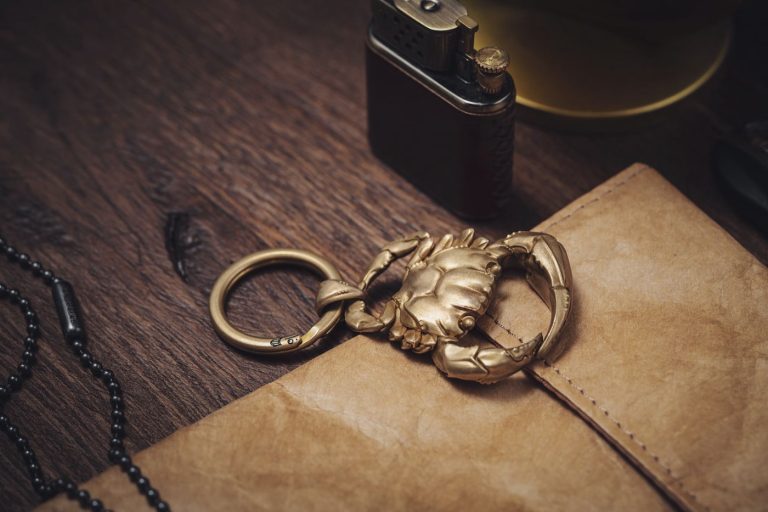 Porte-clé décapsuleur personnalisé : combien ça coûte vraiment