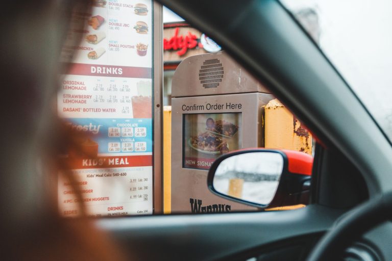 McDonald’s face à la montée des options saines : un vrai tournant ?